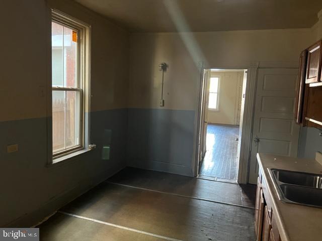 Building Photo - 2408 Jefferson St