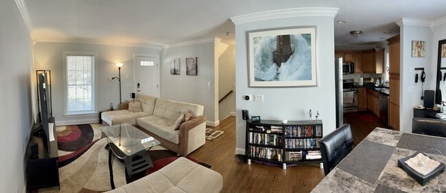 Foto del edificio - 42 Stuart Ave