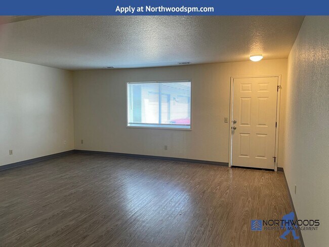 Foto del edificio - Very Nice 2 Bedroom 1 Bath Condo-Located i...