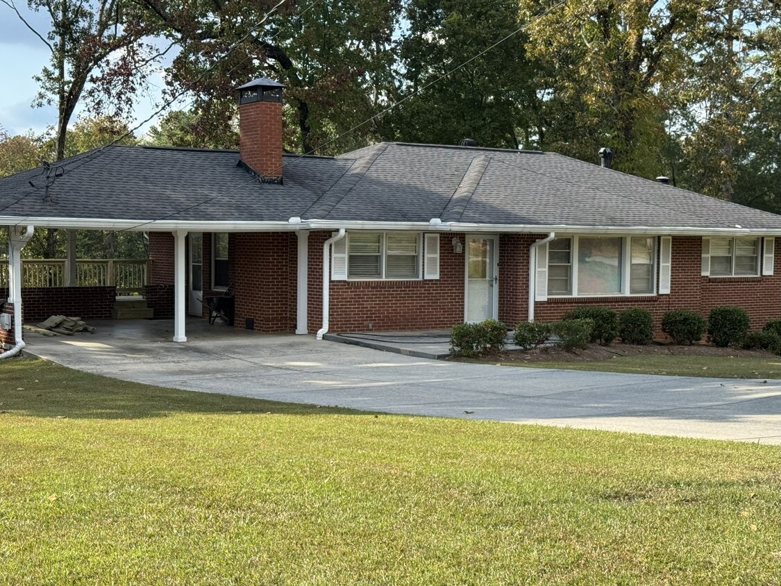 Photo - 3820 Orchard Rd SE (Smyrna, GA)