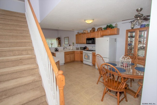 Foto del edificio - 8B Fairway Dr