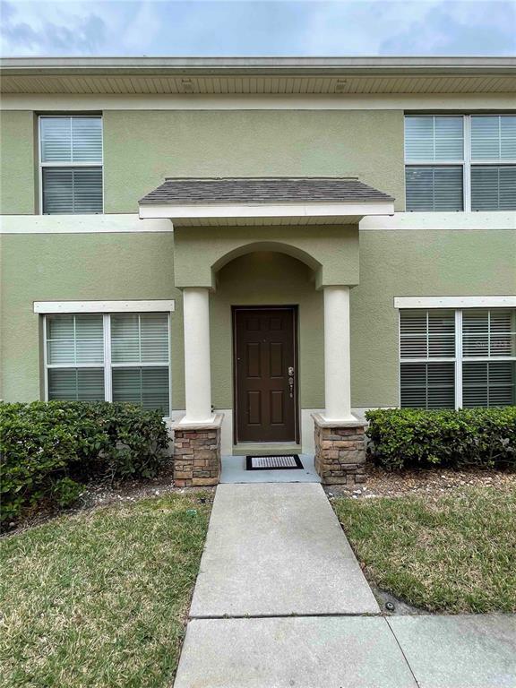Building Photo - 9814 Trumpet Vine Loop