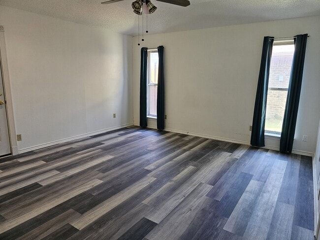 Foto del edificio - 1126 Mayapple Dr