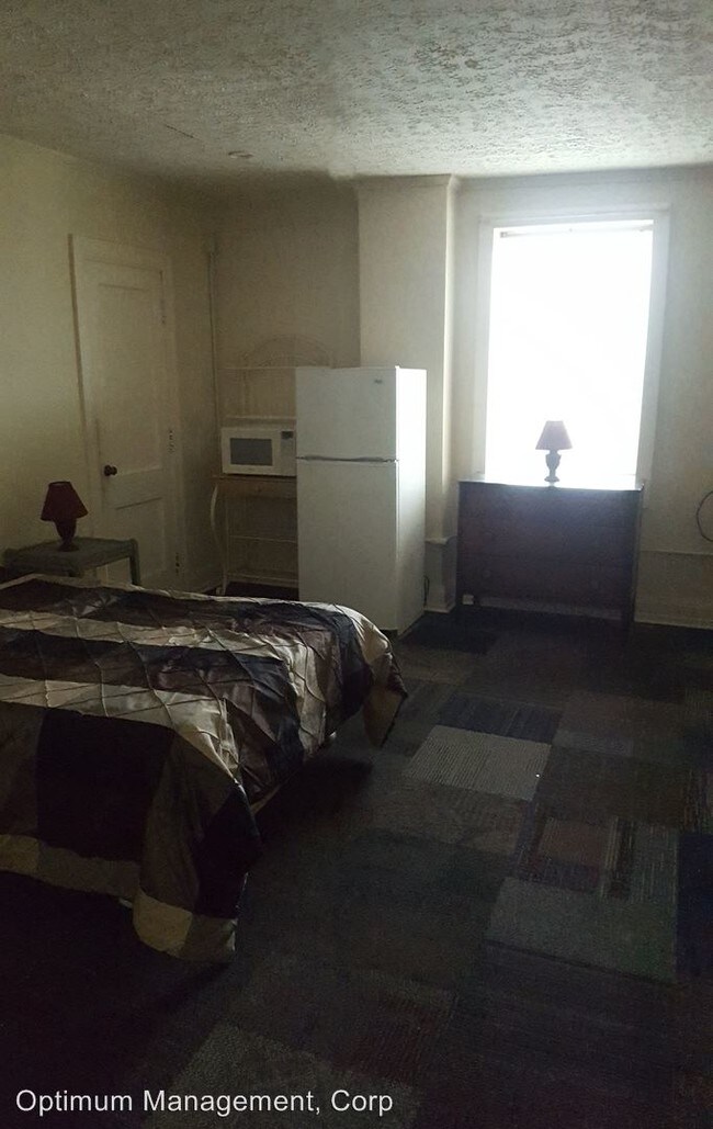 Foto del edificio - 114 W Dixie Ave