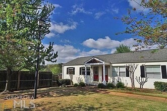 Building Photo - 1549 Stone Gate Ln SE