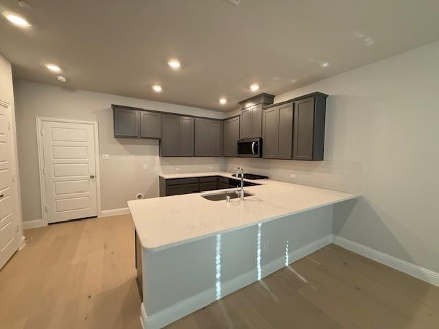Foto del edificio - 321 Blackthorne Dr