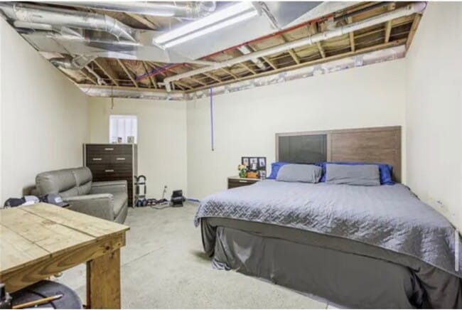 Building Photo - 34 Pratt Rd