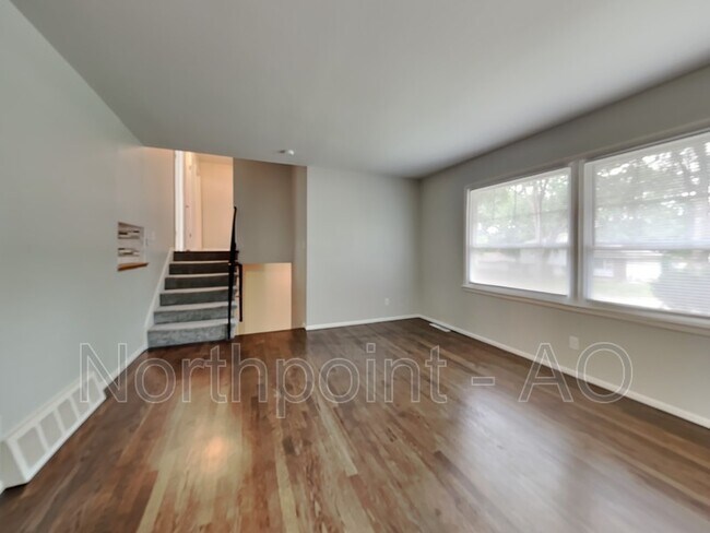 Foto del edificio - 7904 E 91st Terrace