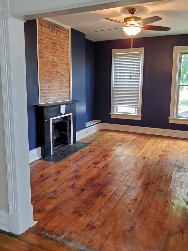 Front Living Room - 265 S Skidmore St