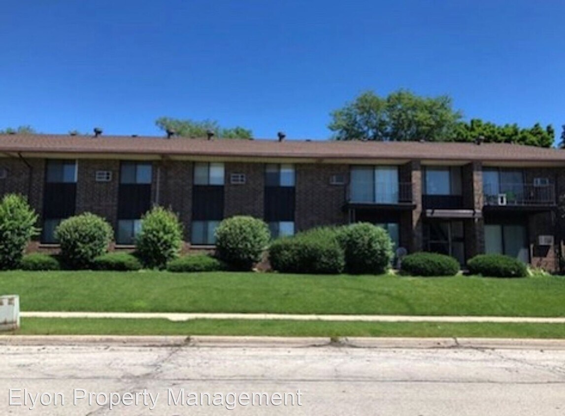Primary Photo - 8852-8852 39th Ave