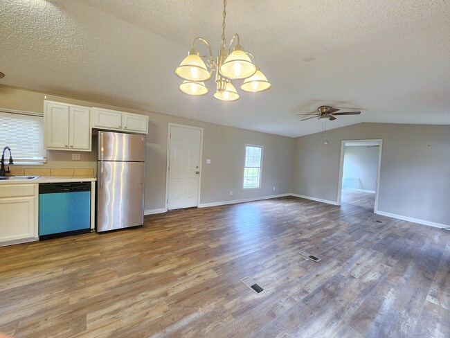 Kitchen to living area - 13281 Hammack Rd