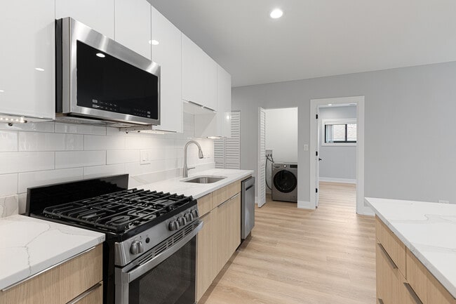 Foto del edificio - 1548 W Juneway Terrace