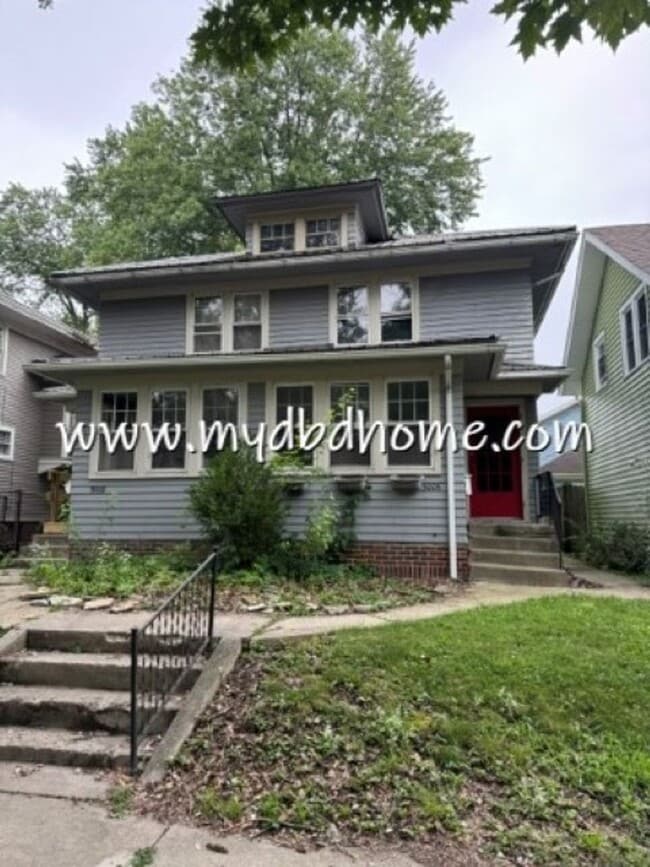 Building Photo - 3008 Hoagland Ave