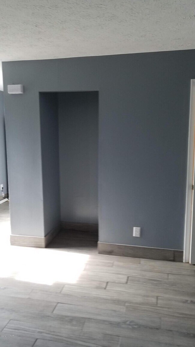 Foto del edificio - 400 E 19th St