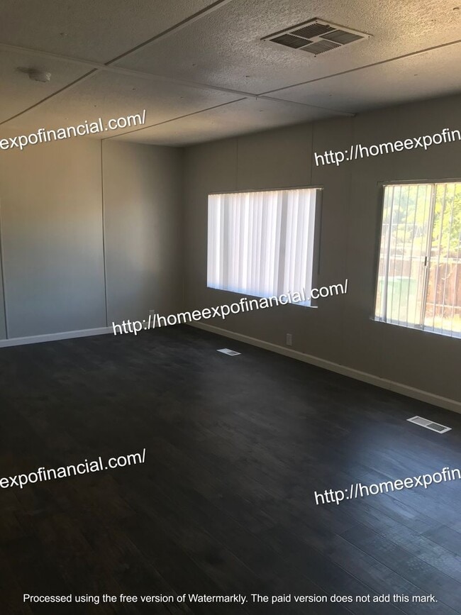 Building Photo - Nice Home For Rent