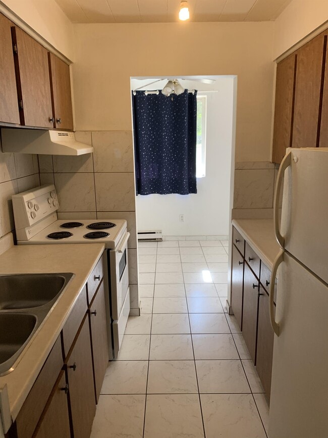 Photo du bâtiment - 3044 Sandwich St.