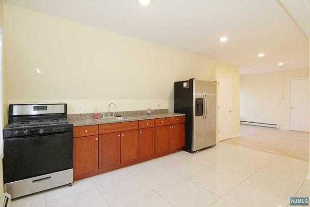 Building Photo - 2 bedroom in Newark NJ 07104