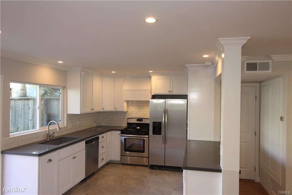 Primary Photo - 3 br, 1.5 bath House - 2428 Vista Hogar
