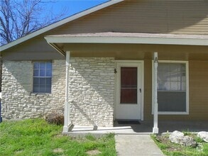 Building Photo - 9706 Eastwend Dr