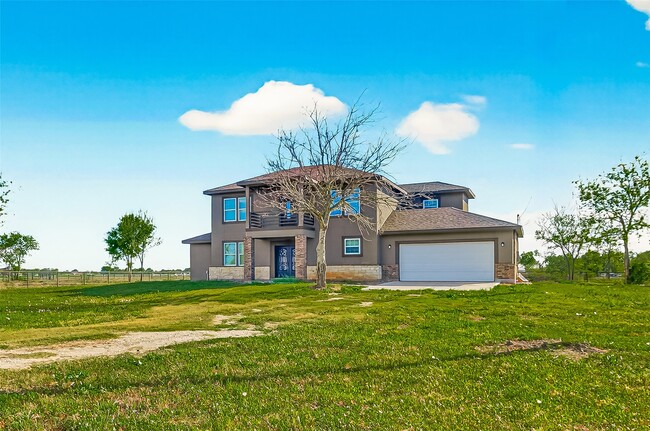 Building Photo - 2410 Engeling Rd