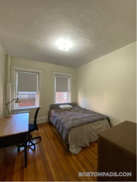Foto principal - 1334 Commonwealth Ave
