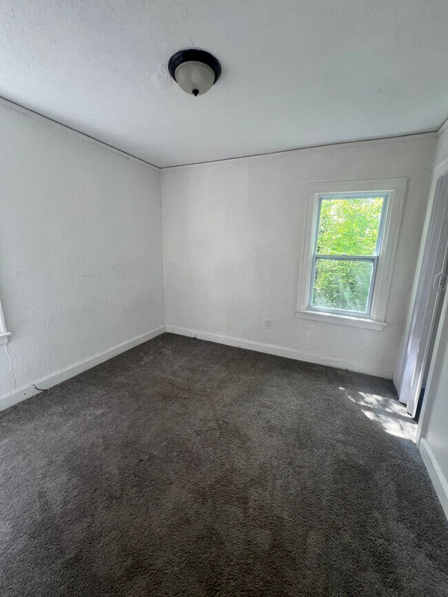 Foto del edificio - 14893 Prest St