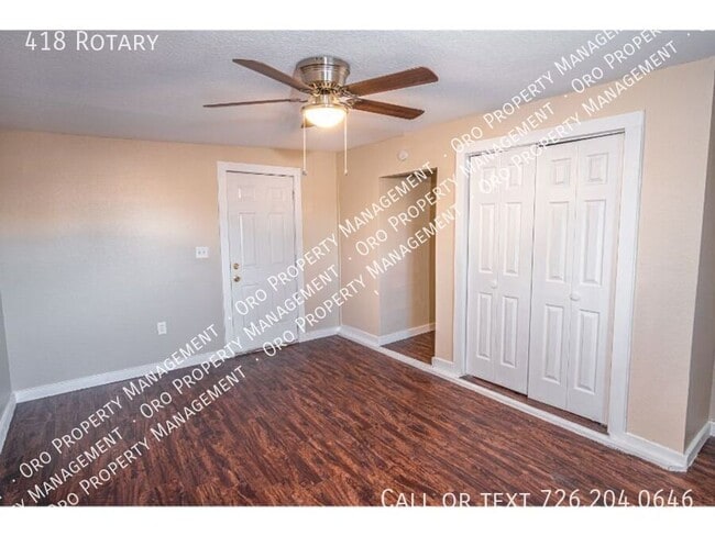 Building Photo - 418 Rotary-