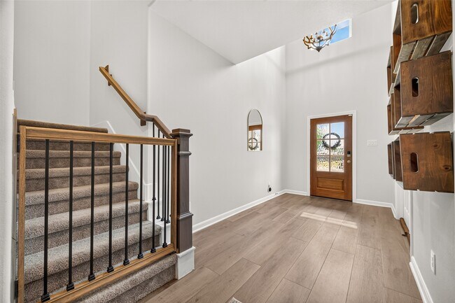 Building Photo - 6122 Hazel Lk Dr
