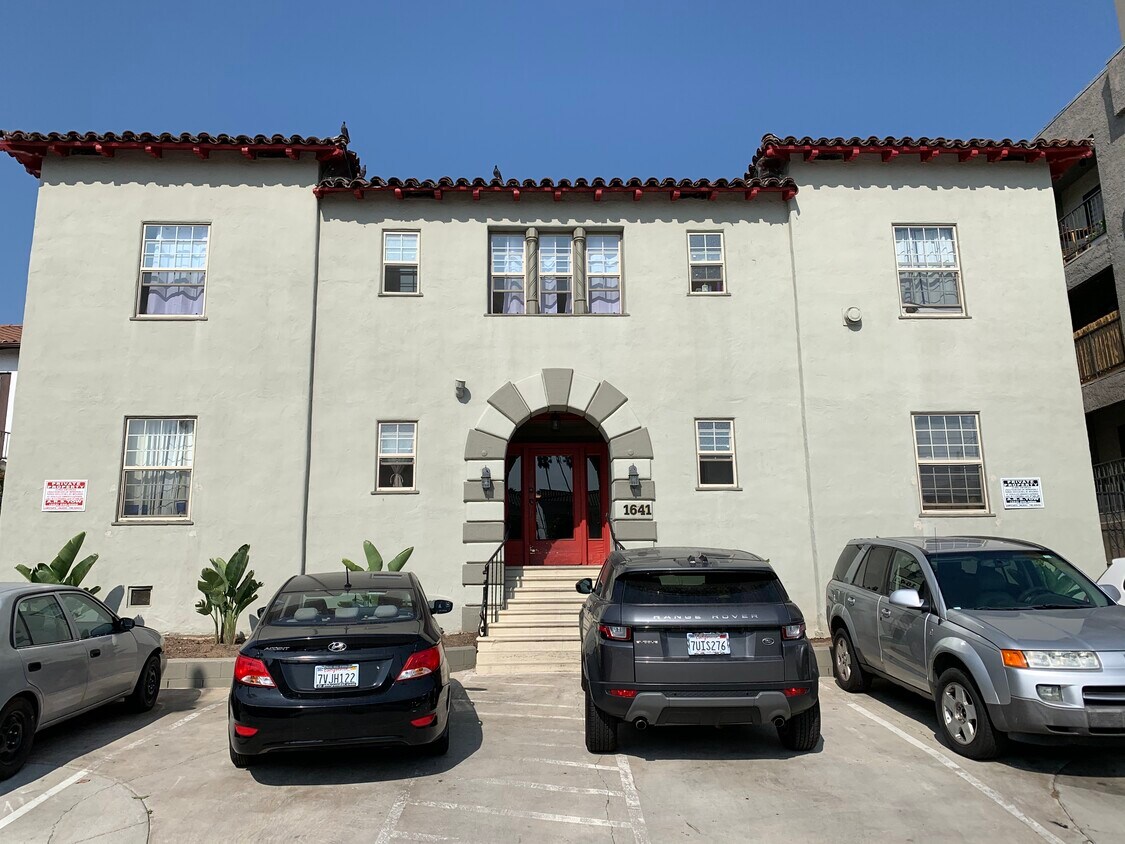 1641 Crenshaw Blvd Unit 201, Los Angeles, CA 90019 Apartments in Los