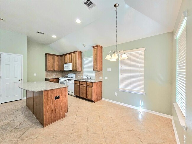 Building Photo - 16834 Jelly Park Stone Dr