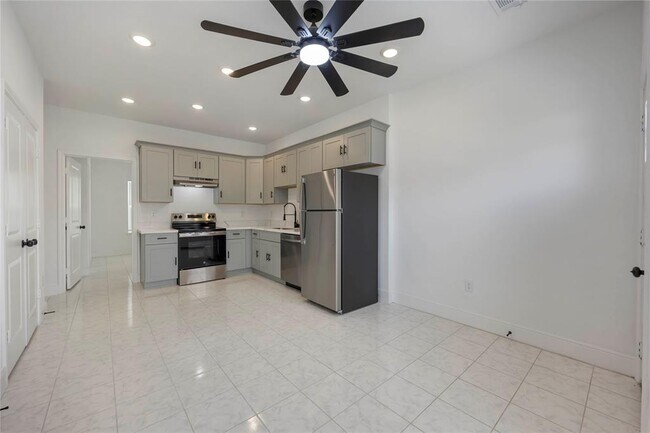 Foto del edificio - 4814 Wilmington St
