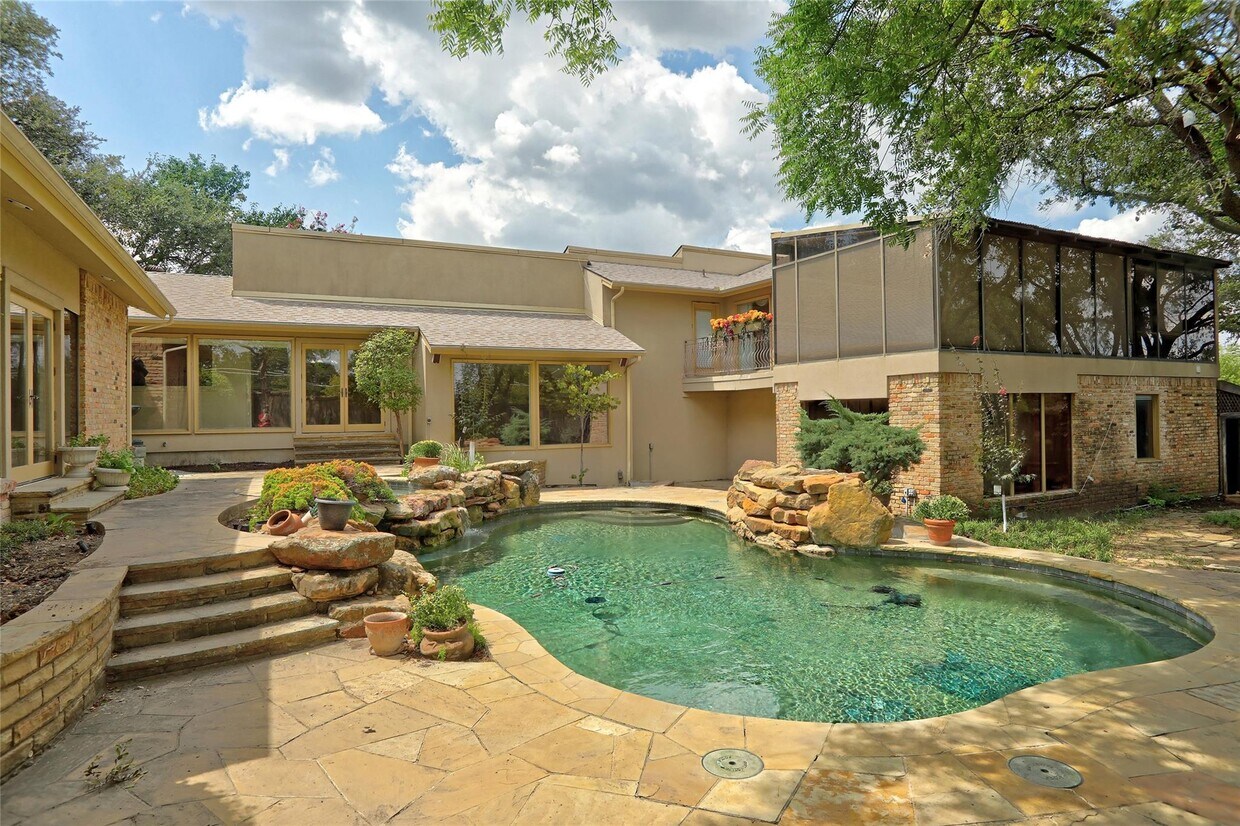 Foto principal - 10695 Pagewood Dr