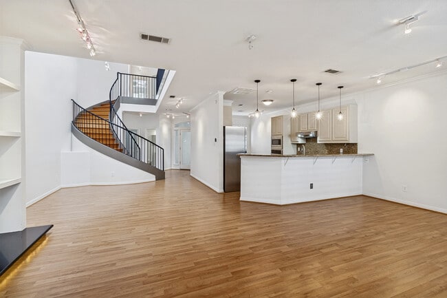 Photo - 4309 Tomberra Way Townhome