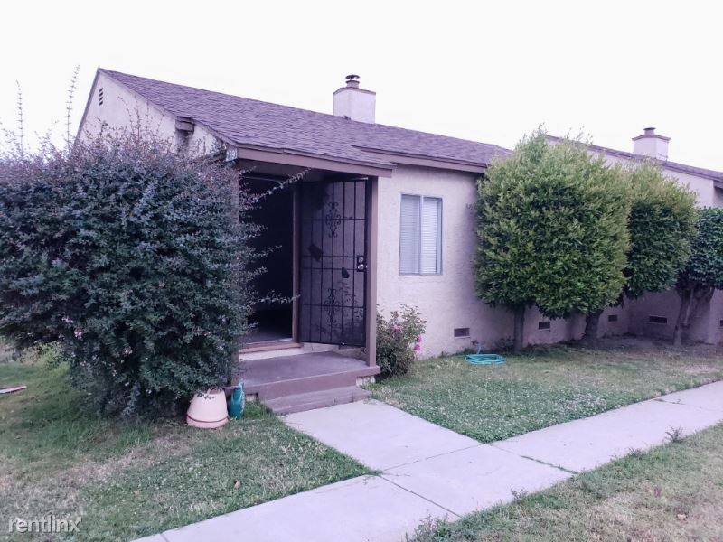 Primary Photo - 2 br, 1 bath Apartment - 2590 E Carson St