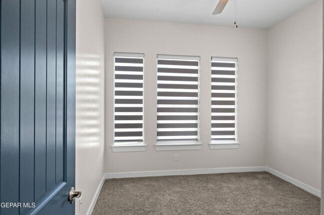 Foto del edificio - 13268 Coldham St