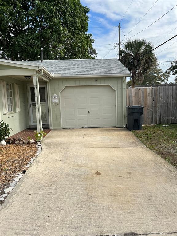 Building Photo - 7803 Woodlynne Ave