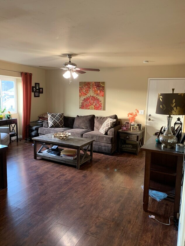 10786 Magnolia Ave Unit I2, Santee, CA 92071 Condo for Rent in