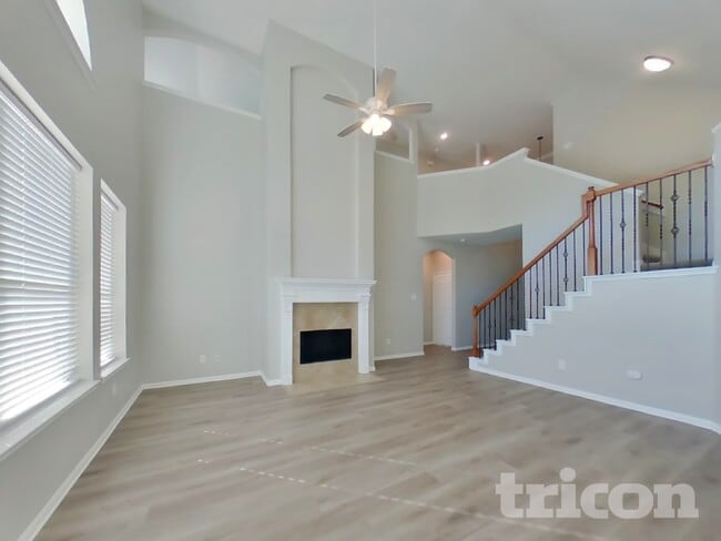 Foto del edificio - 11119 Maidenfair Dr