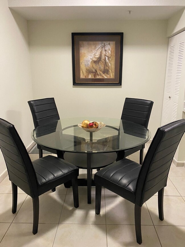 Dining - 7350 NW 114th Ave