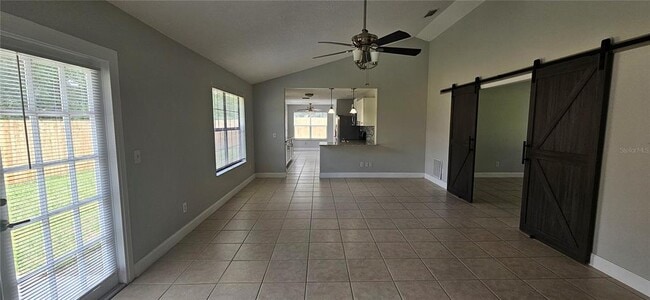 Building Photo - 2625 Spring Valley Cir