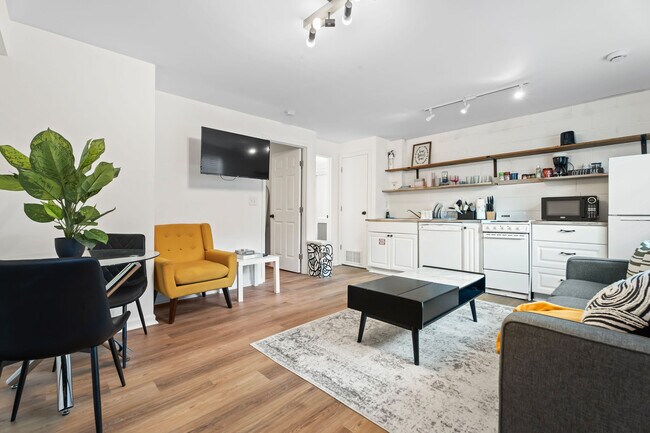 Foto del edificio - 255 Richardson Rd NW