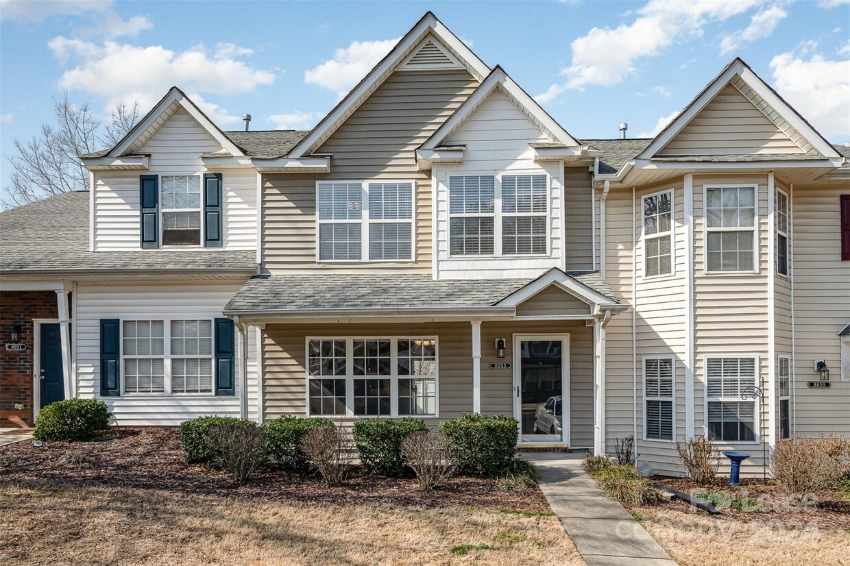 8053 Long House Ln, Indian Land, SC 29707 Townhome Rentals in Indian