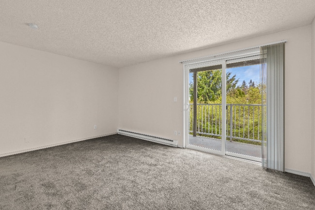 Building Photo - 11540 Pinehurst Way NE
