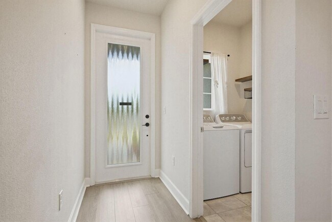 Foto del edificio - 19056 Heavenside Ct