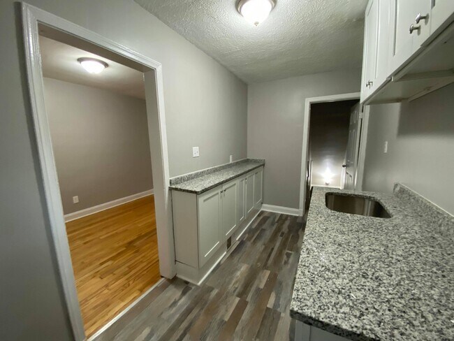 Building Photo - 3503 Flannery Ln