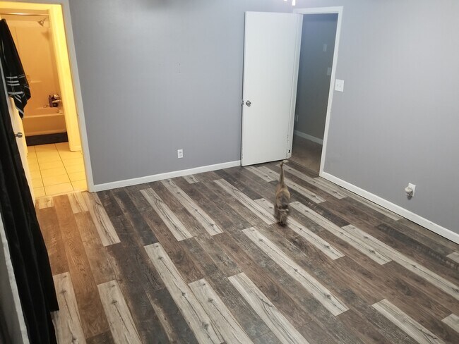 Master BR floor. - 2644 Valley Hill Dr
