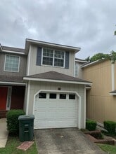 Building Photo - 90 Woodfield Pl