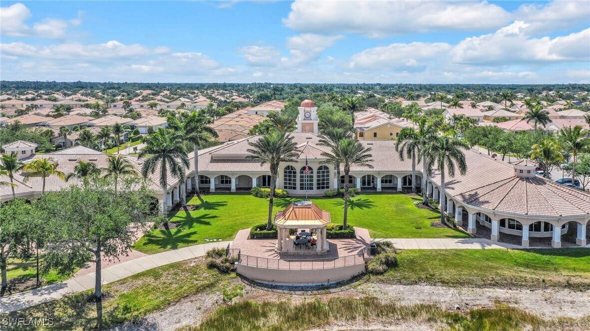 Foto del edificio - 8485 Deimille Ct