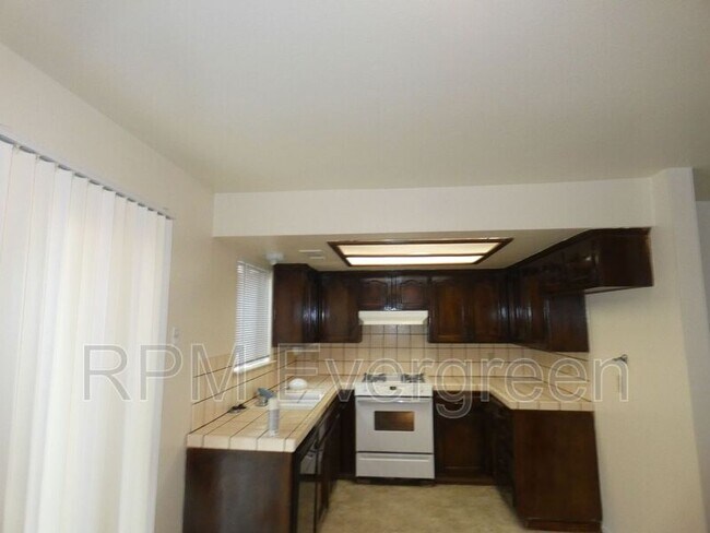 Building Photo - 437 N Murry St