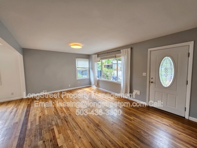 Photo - 2205 N Willamette Blvd House